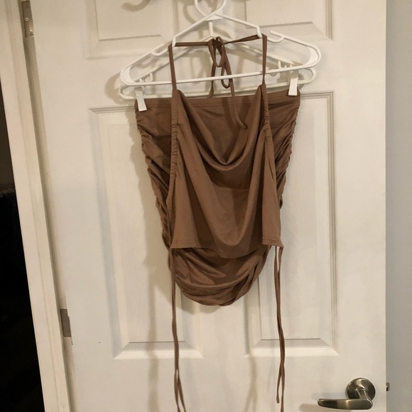 New two piece - Picture 3 of 5